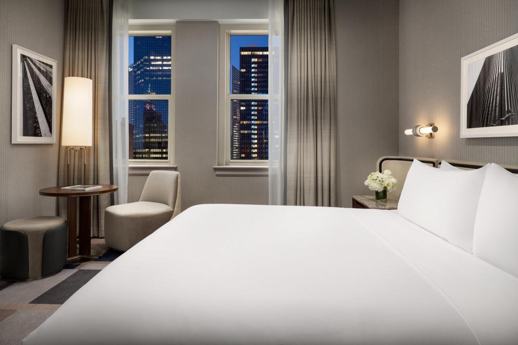 Deluxe King Room