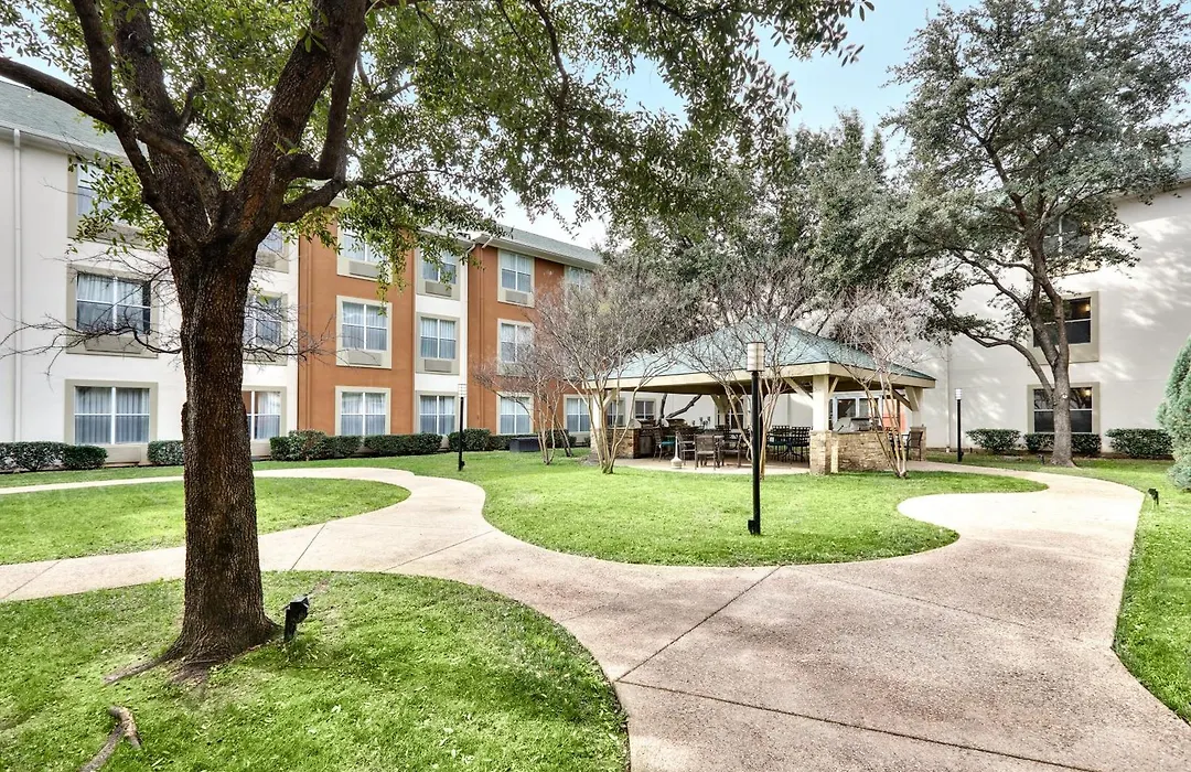 Candlewood Suites Dallas Market Center-Love Field By Ihg-1