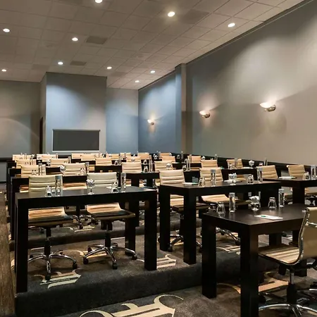 Wyndham Garden Dallas North-3