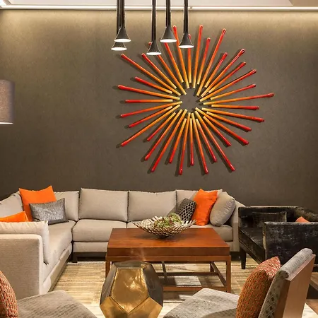 Hampton Inn & Suites Dallas Downtown-3