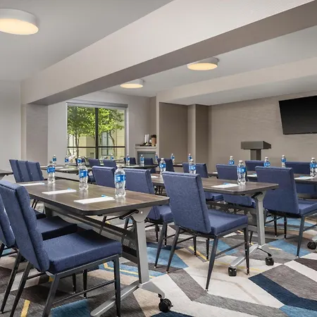 Hyatt House Dallas Uptown-3